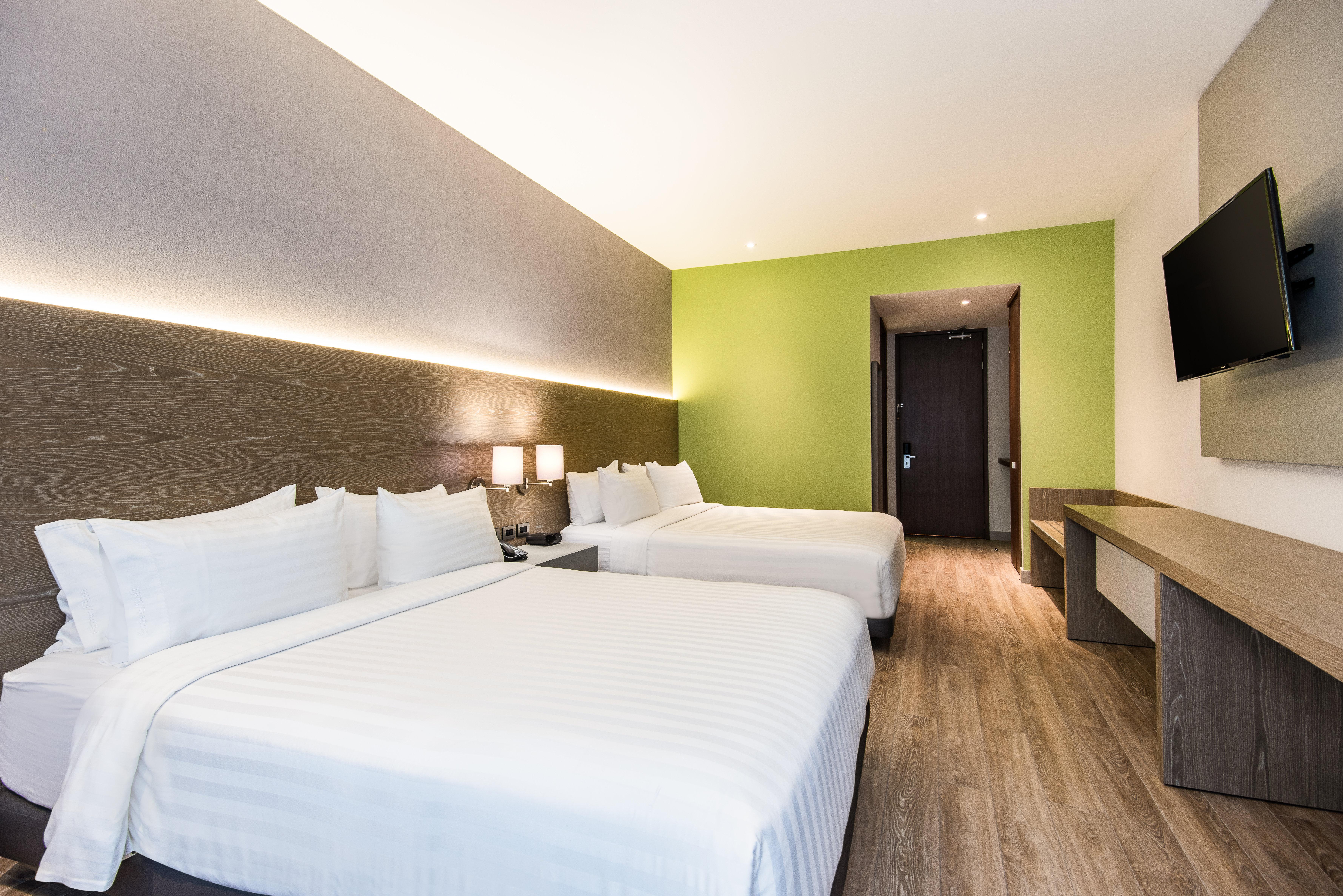 Holiday Inn Express Bogota - Parque La 93 By Ihg Екстериор снимка