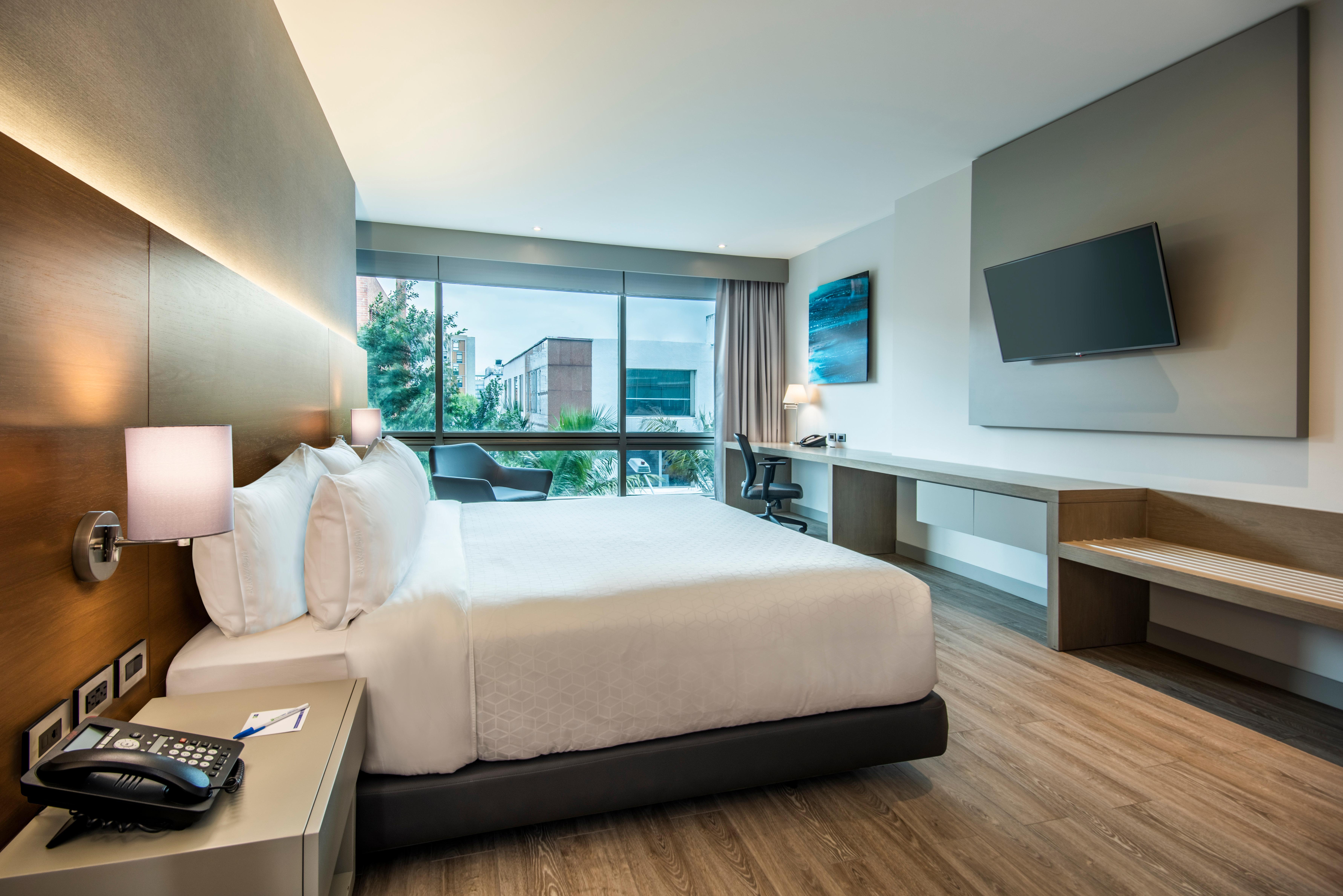 Holiday Inn Express Bogota - Parque La 93 By Ihg Екстериор снимка
